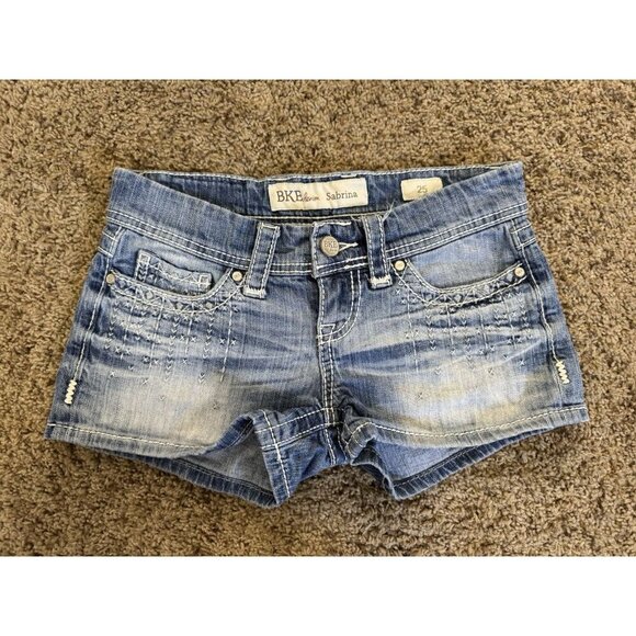 BKE Sabrina Denim Shorts Low Rise Embroidered Pocket Light Wash Y2k 90s Sz 25 - Picture 1 of 10